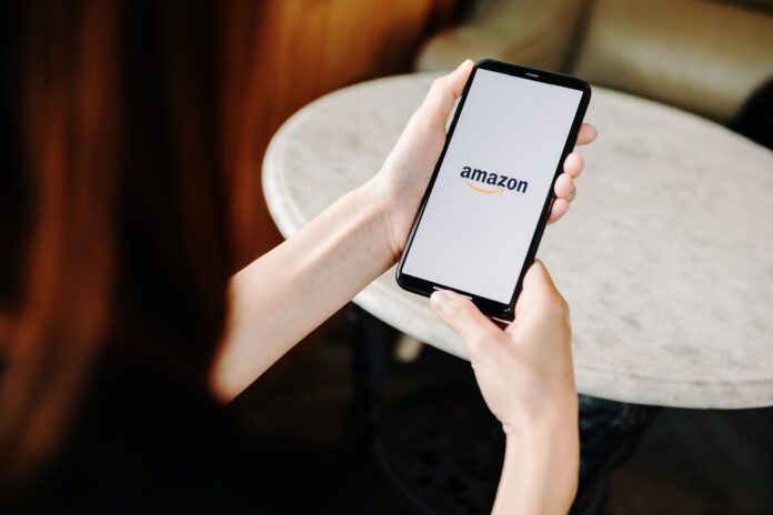 Chiang,Mai,Thailand.,February,08,,2024:,Amazon,Logo,And,Credit