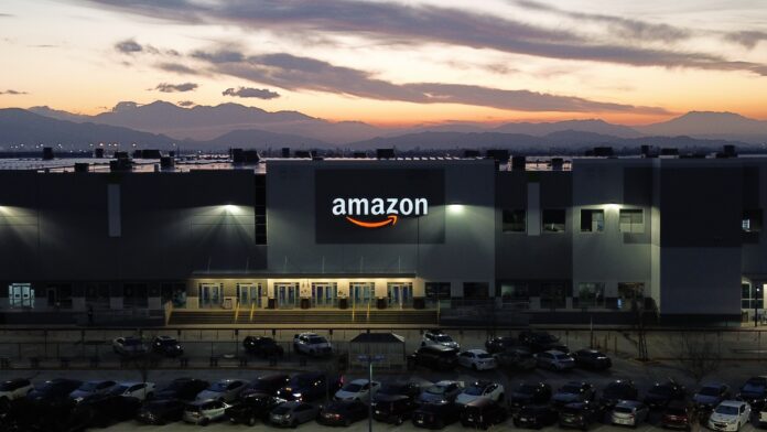 Mira,Loma,,California,Usa, 03 17.2024,:,Amazon,Warehouse,At,Sunrise